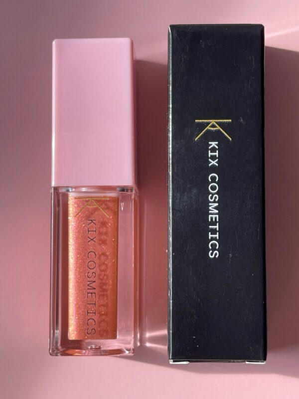 Glossy Lip Gloss