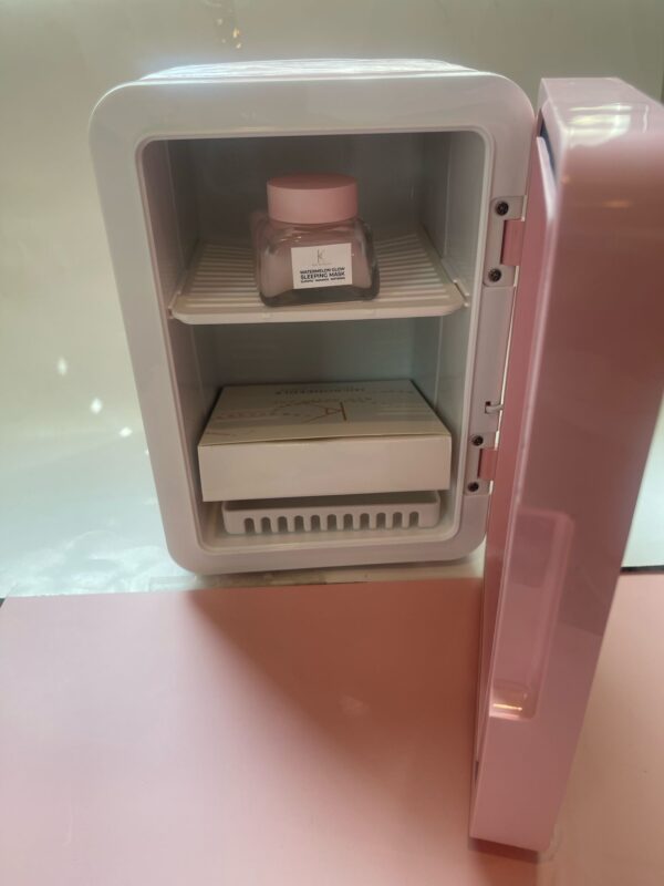 Skincare Mini Fridge - Image 3